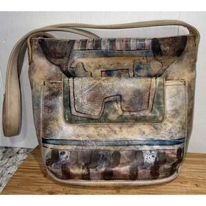 Jane Yoo Vintage Hobo-style Wearable Art Leather Cross Body Shoulder Bag. GUC